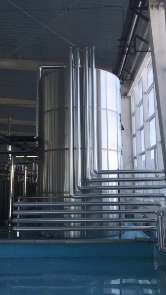 新疆年產(chǎn)2000噸精釀啤酒廠設(shè)備咨詢史密力維 新疆年產(chǎn)2000噸精釀啤酒廠設(shè)備咨詢史密力維