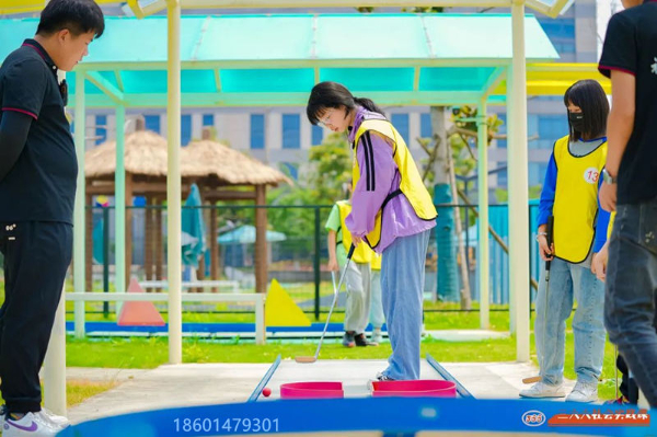 蘇州中小學(xué)生營地教育高爾夫戶外運(yùn)動體驗營暑假夏令營活動拓展