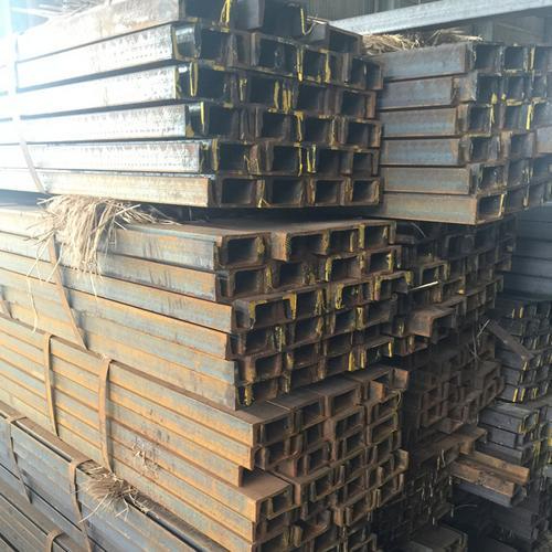 日標(biāo)槽鋼 SS400庫(kù)存執(zhí)行標(biāo)準(zhǔn)材質(zhì)米重表 日標(biāo)槽鋼 SS400庫(kù)存執(zhí)行標(biāo)準(zhǔn)材質(zhì)米重表